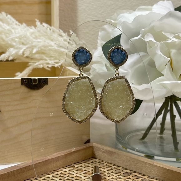 Cora White Geometric Drop Earrings - Picture 2 of 2